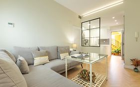 Charming 2 Bedrooms Apartment With Free Parking At Plaza Alameda By Ocityzen